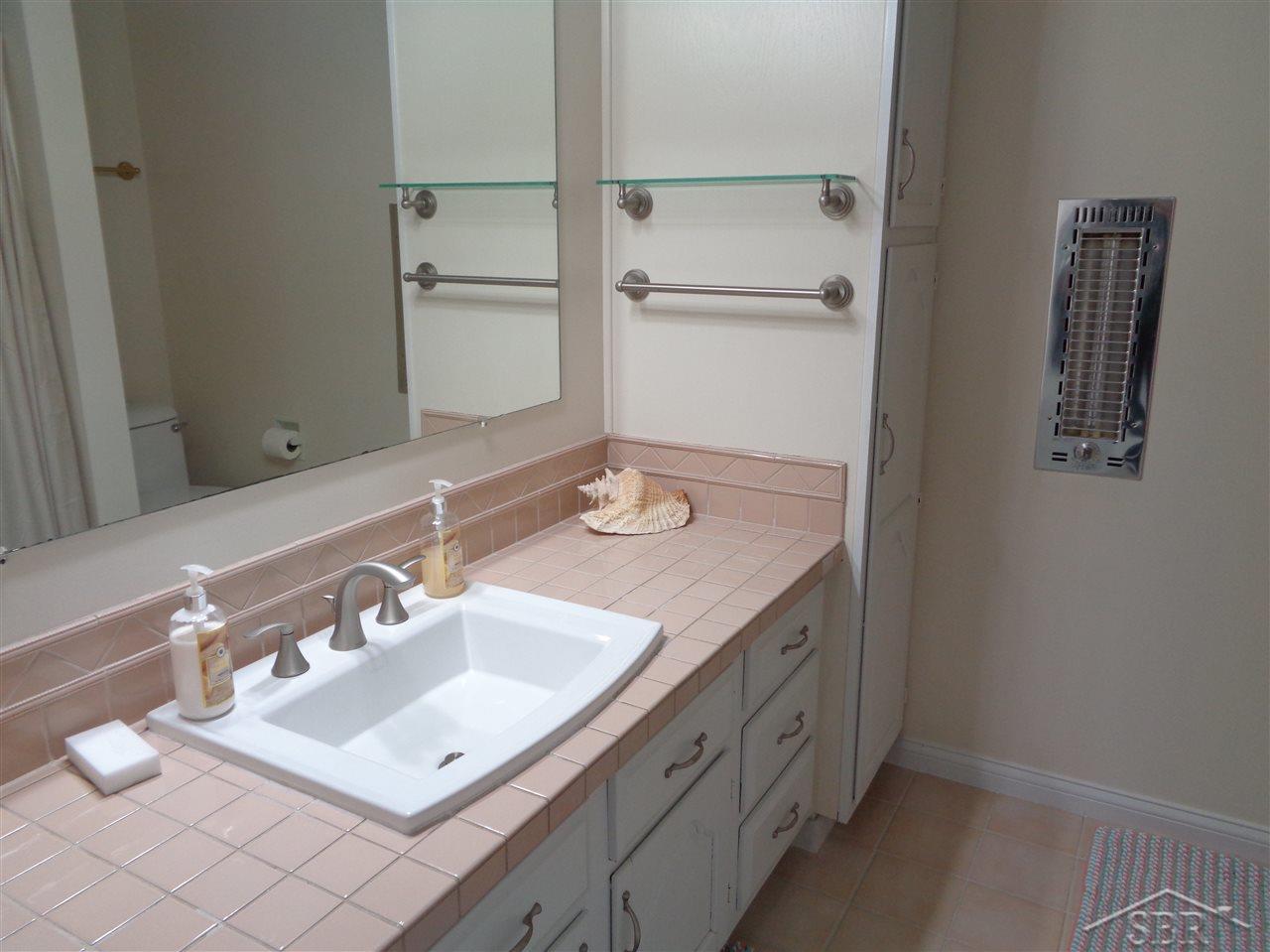 3939 East Tittabawassee Road Hemlock, MI 48626 - Photo 22 of 34 31329023-21.JPG