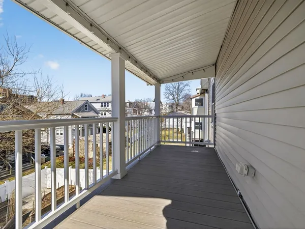 $1,250,000 | 57 Farragut Avenue, Unit 2, Somerville, MA 02144