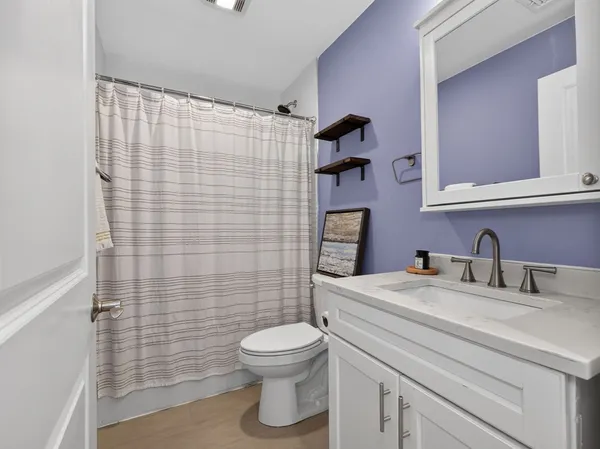 $1,250,000 | 57 Farragut Avenue, Unit 2, Somerville, MA 02144