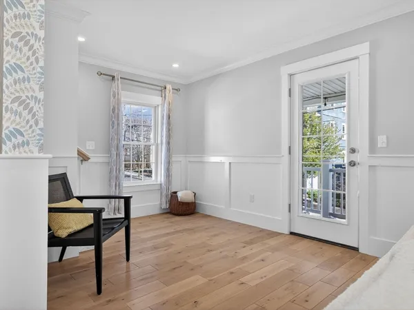 $1,250,000 | 57 Farragut Avenue, Unit 2, Somerville, MA 02144