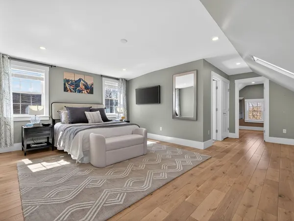 $1,250,000 | 57 Farragut Avenue, Unit 2, Somerville, MA 02144