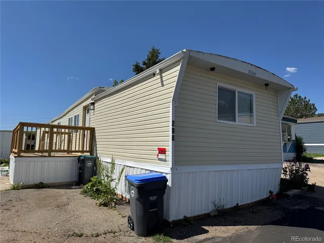 a view of terrace with wooden fence