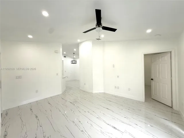 $2,800 | 8989 Northwest 53rd Street, Sunrise, FL 33351