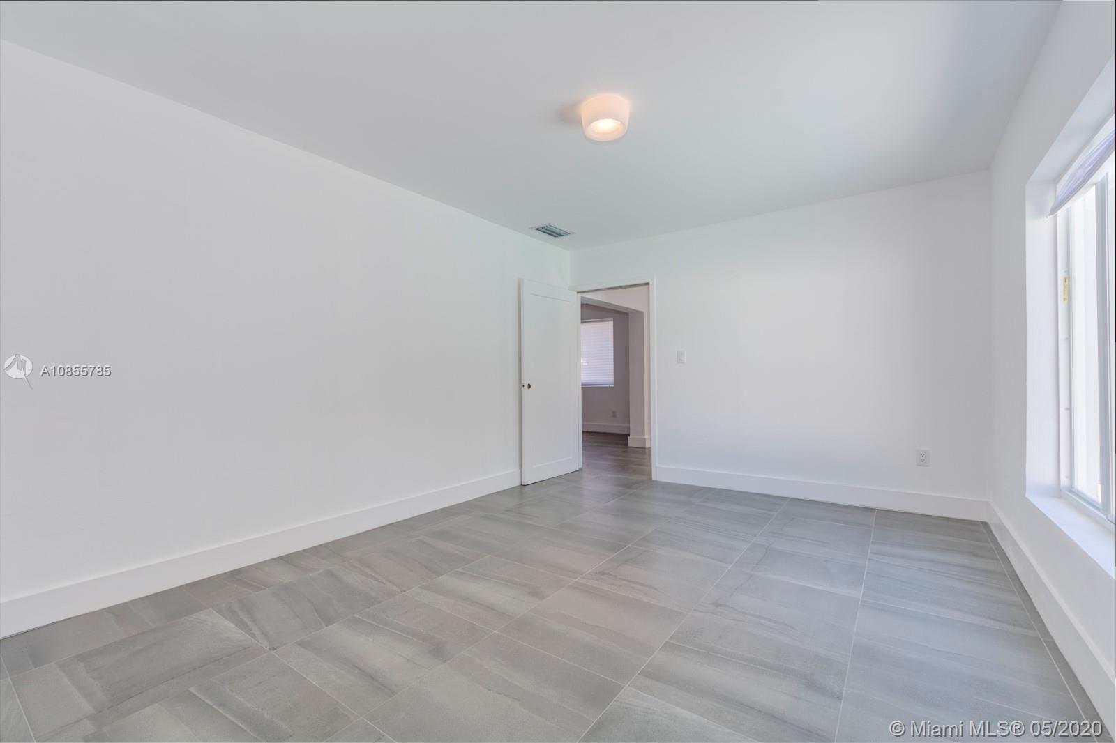 3855 Southwest 1st Street Miami, FL 33134 - Photo 20 of 39