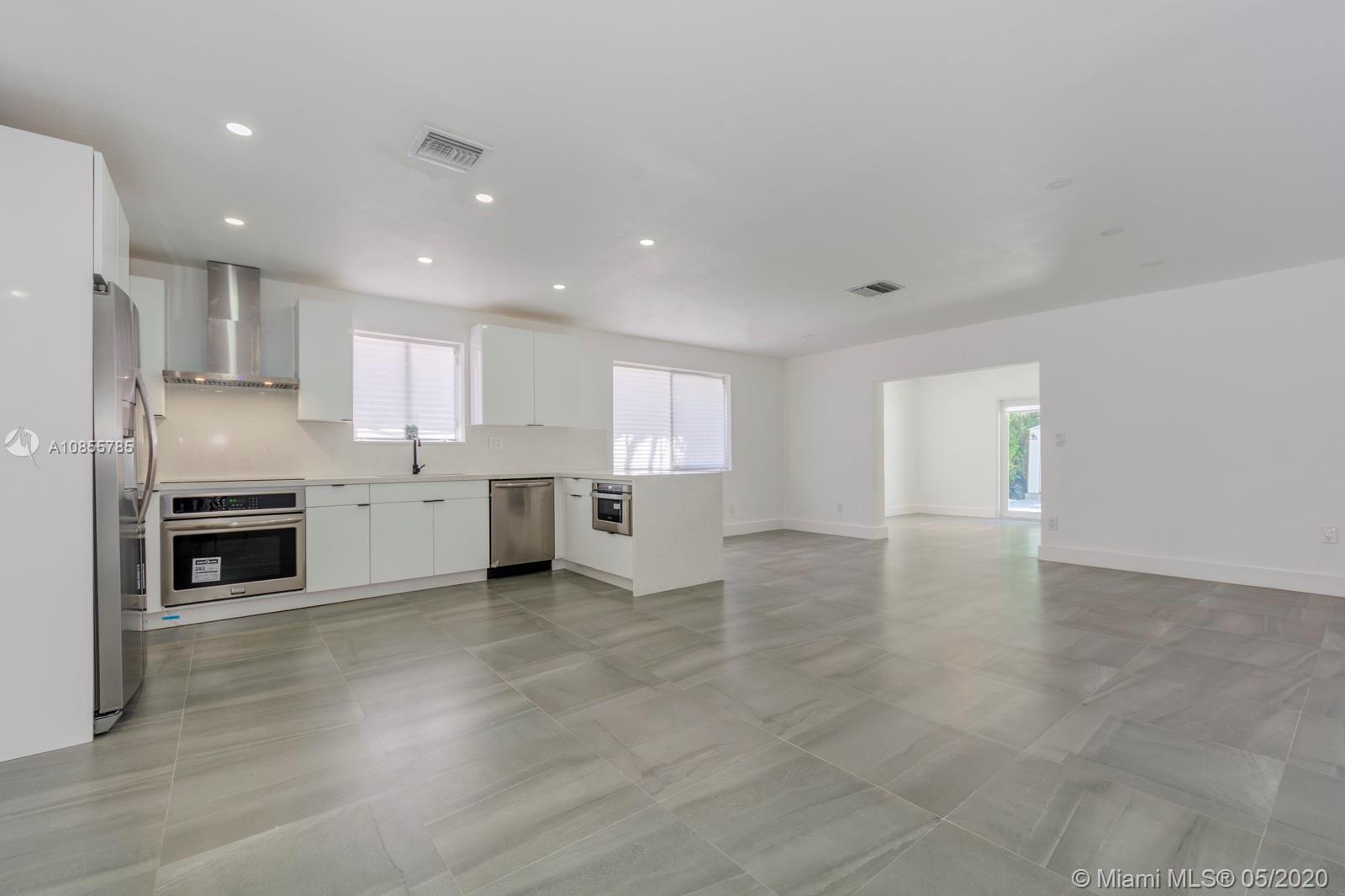 3855 Southwest 1st Street Miami, FL 33134 - Photo 9 of 39