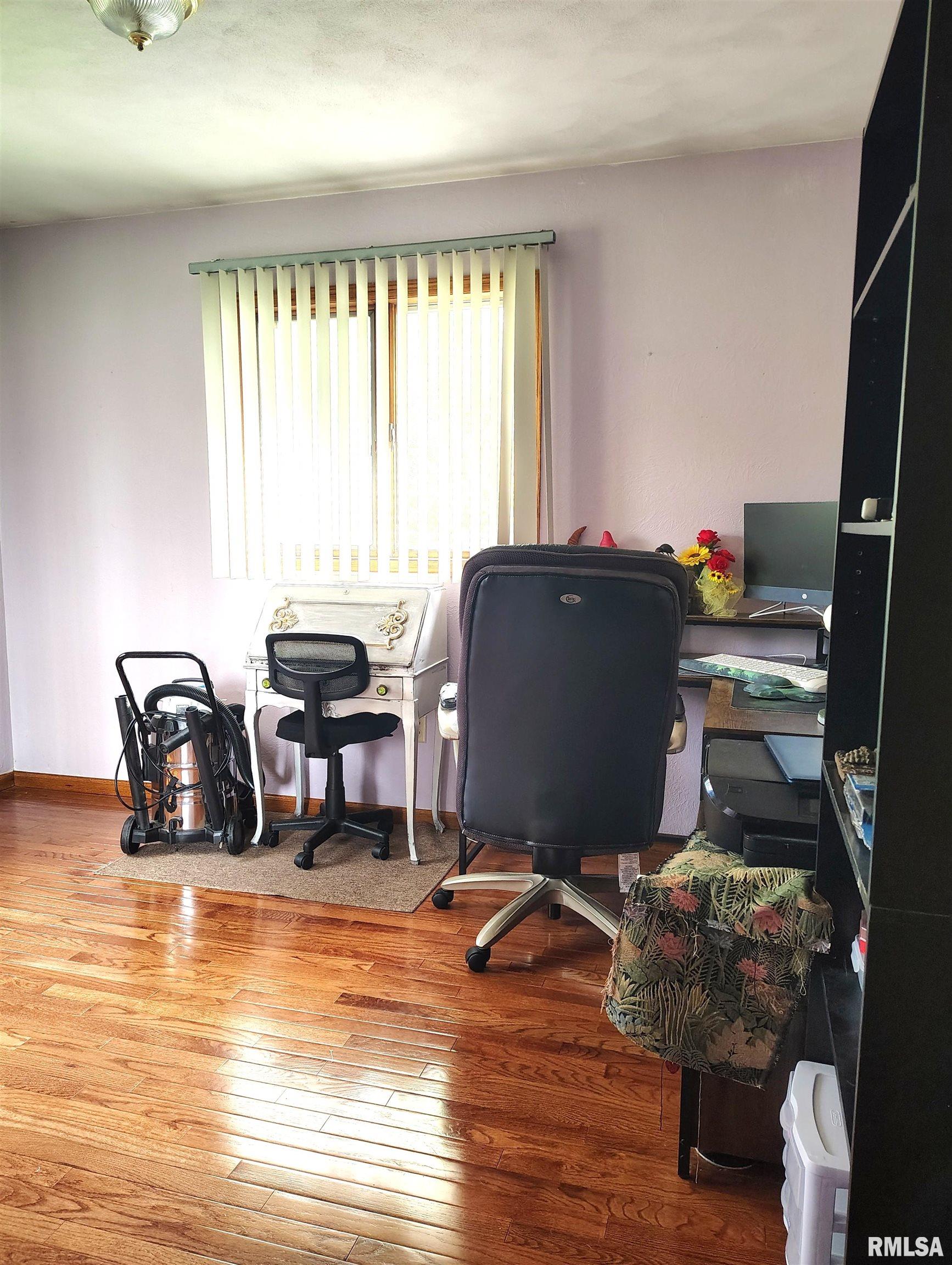 26588 East Maplewood Lane Canton, IL 61520 - Photo 22 of 50