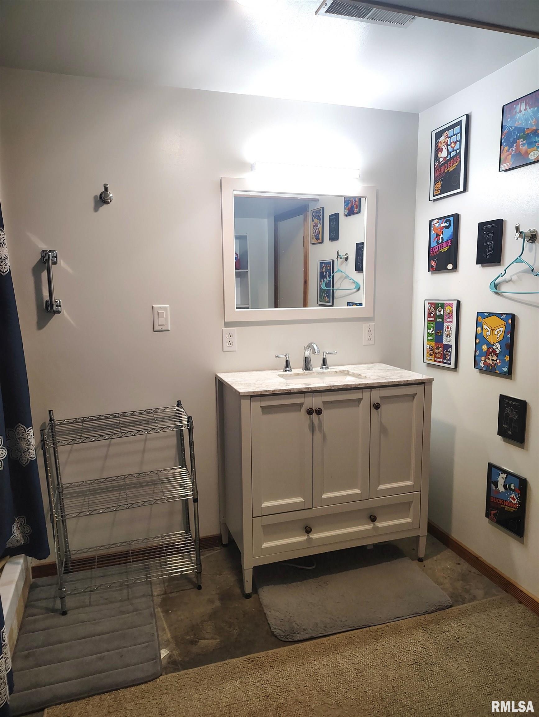 26588 East Maplewood Lane Canton, IL 61520 - Photo 28 of 50