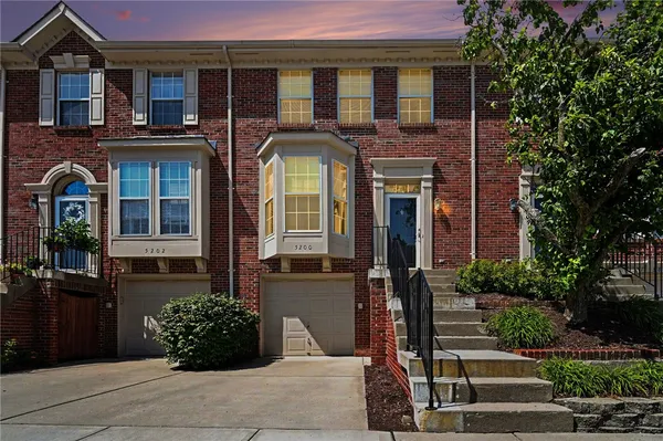 $299,900 | 5200 Franklin Park Street, Mason, OH 45040
