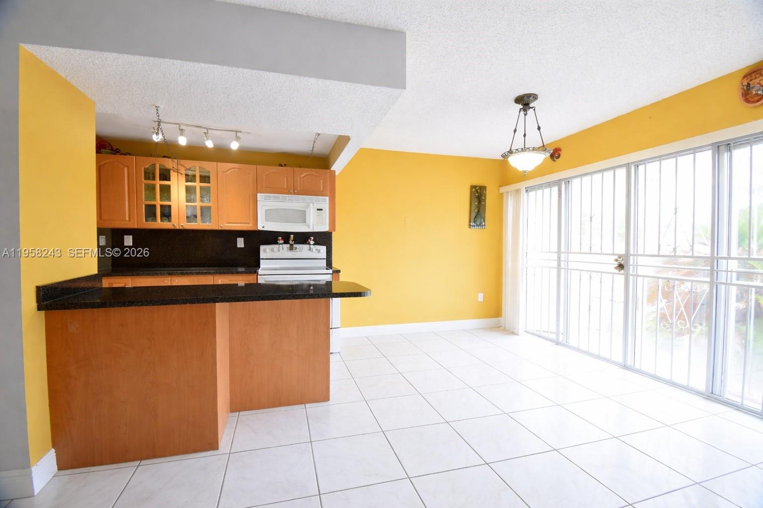 9301 Southwest 4th Street, Unit 114E Miami, FL 33174 - Photo 12 of 46