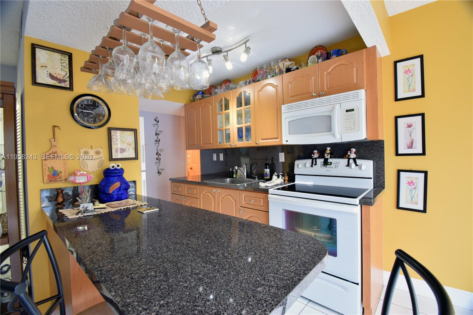 9301 Southwest 4th Street, Unit 114E Miami, FL 33174 - Photo 7 of 46