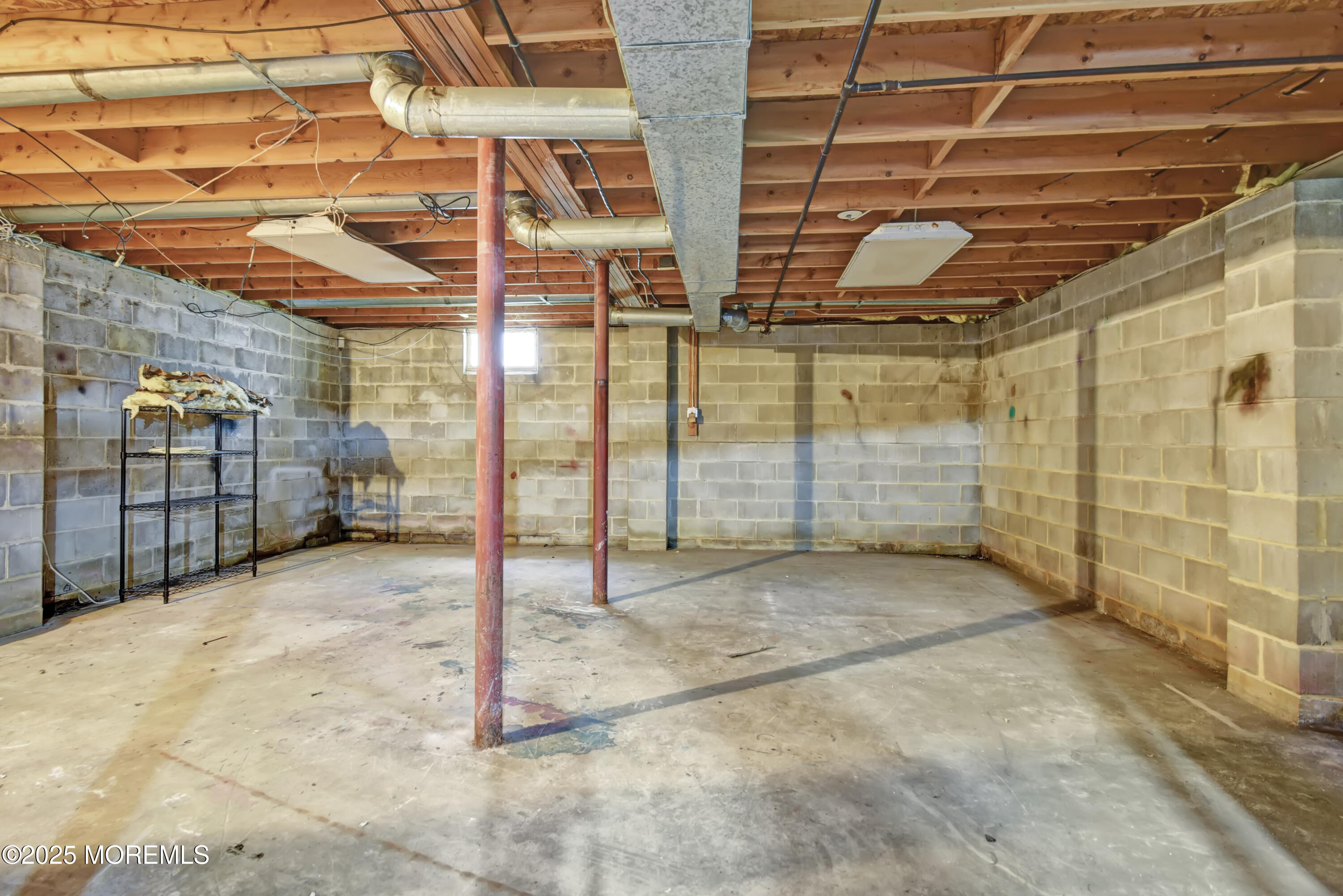 370 Cassville Road Jackson, NJ 08527 - Photo 17 of 18 a view of a garage