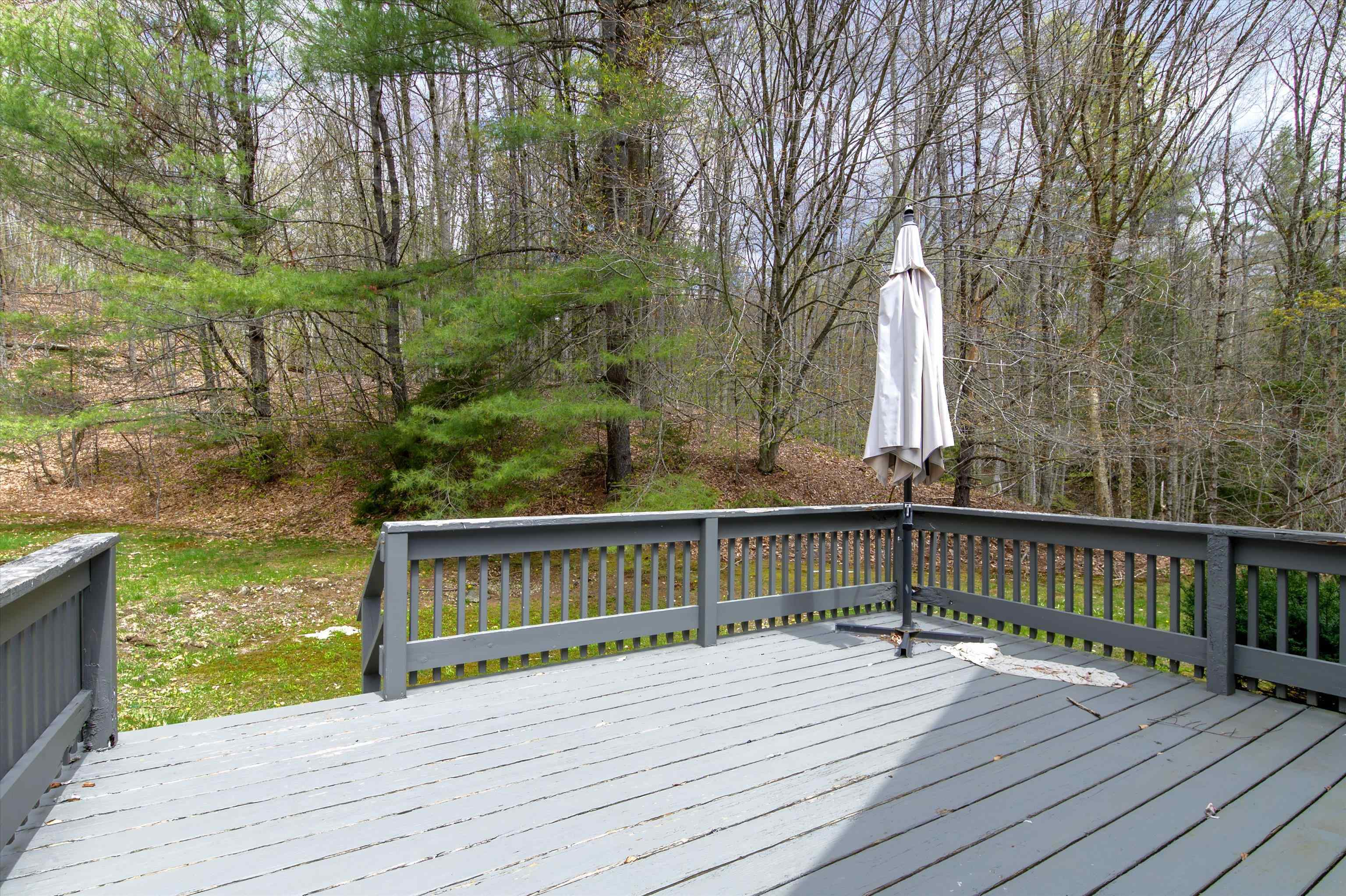 1417 Dublin Road Plymouth, VT 05149 - Photo 19 of 39