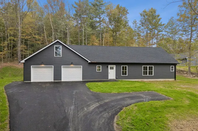 $425,000 | 5 Heidi Boulevard, Sidney, ME 04330