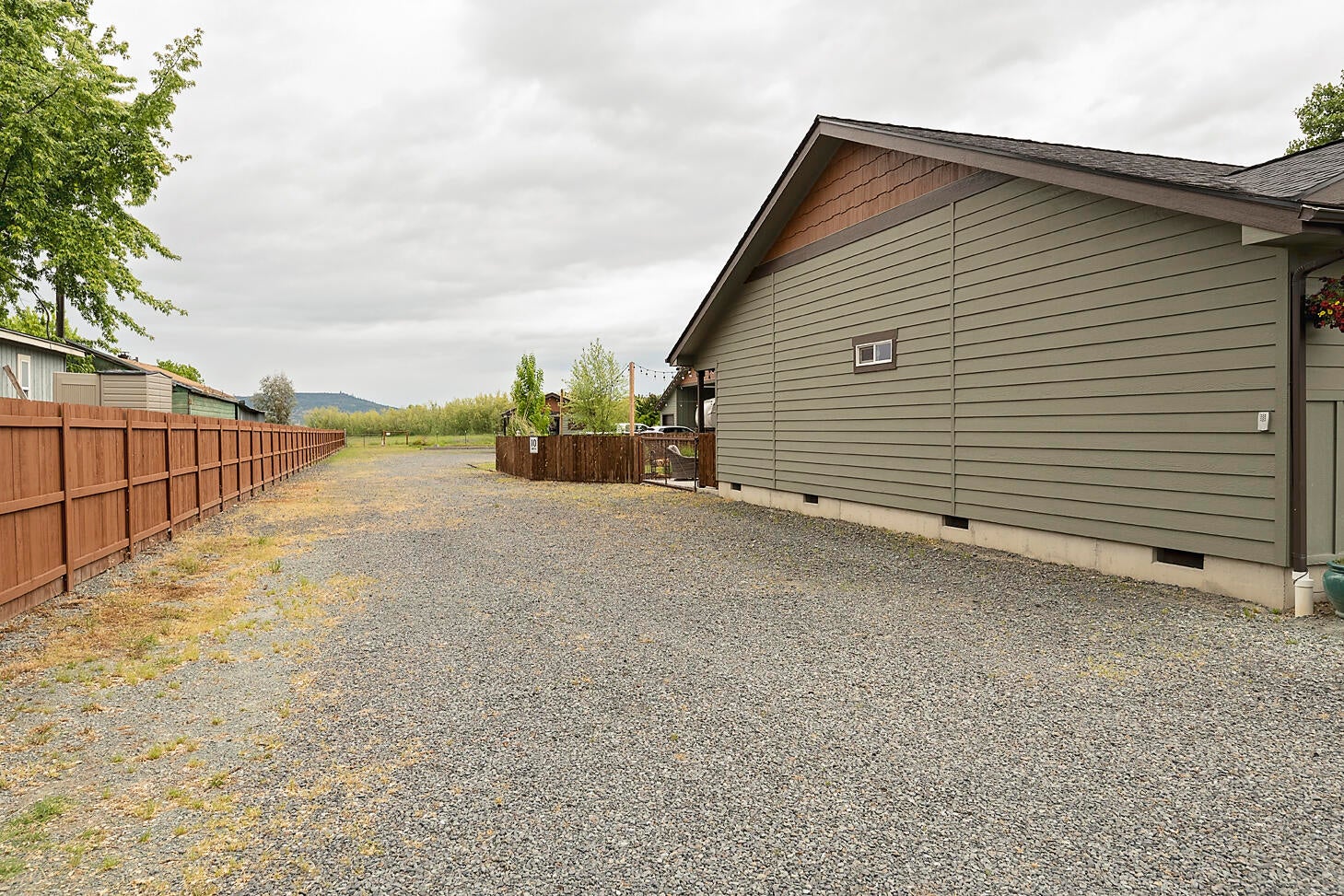 170 West Gregory Road Central Point, OR 97502 - Photo 17 of 41 W Gregory_016 copy