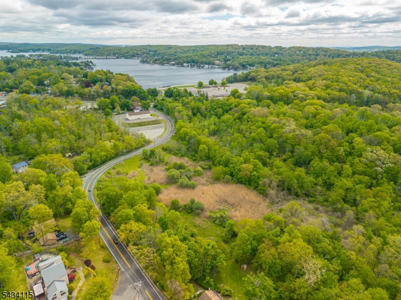 28 Brooklyn-Stanhope Road Hopatcong, NJ 07874 - Photo 1 of 11