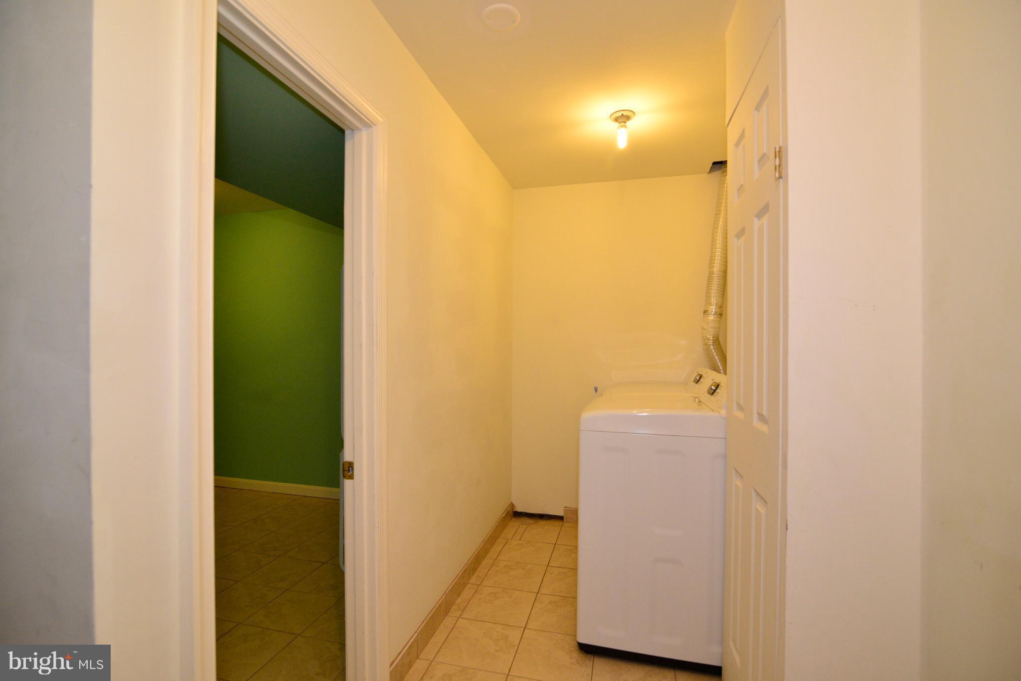 2346 Antiqua Court Reston, VA 20191 - Photo 20 of 27 Interior (General)