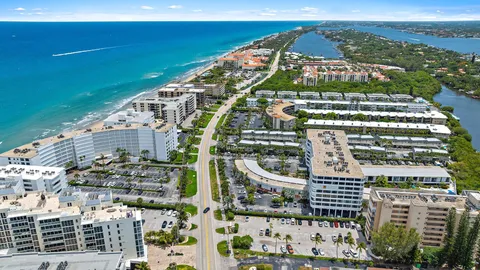 $289,000 | 3589 South Ocean Boulevard, Unit 26, South Palm Beach, FL 33480