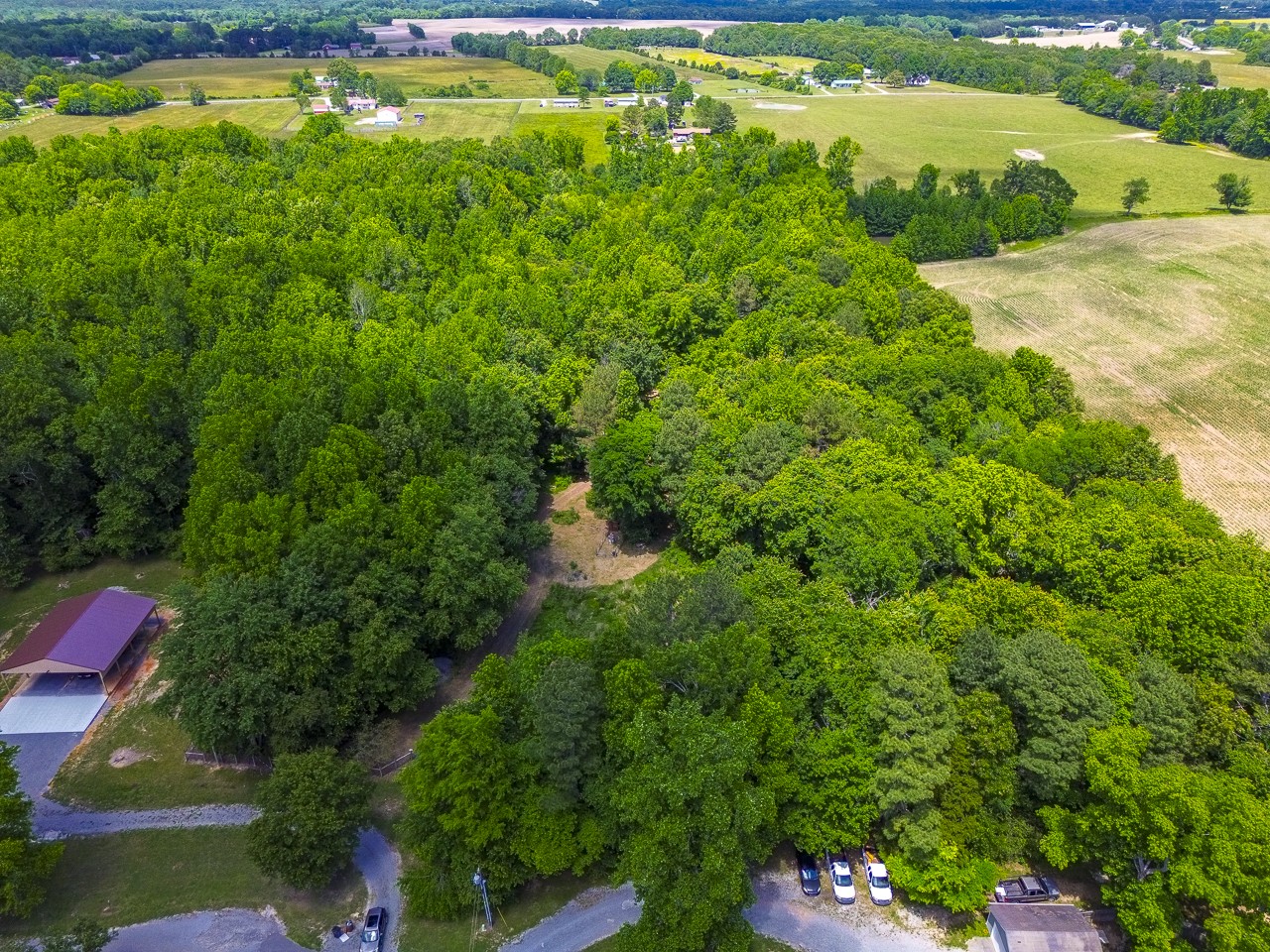23 Grassy Branch Road Flintville, TN 37335 - Photo 23 of 24 an aerial view of residential house with an outdoor space and seating