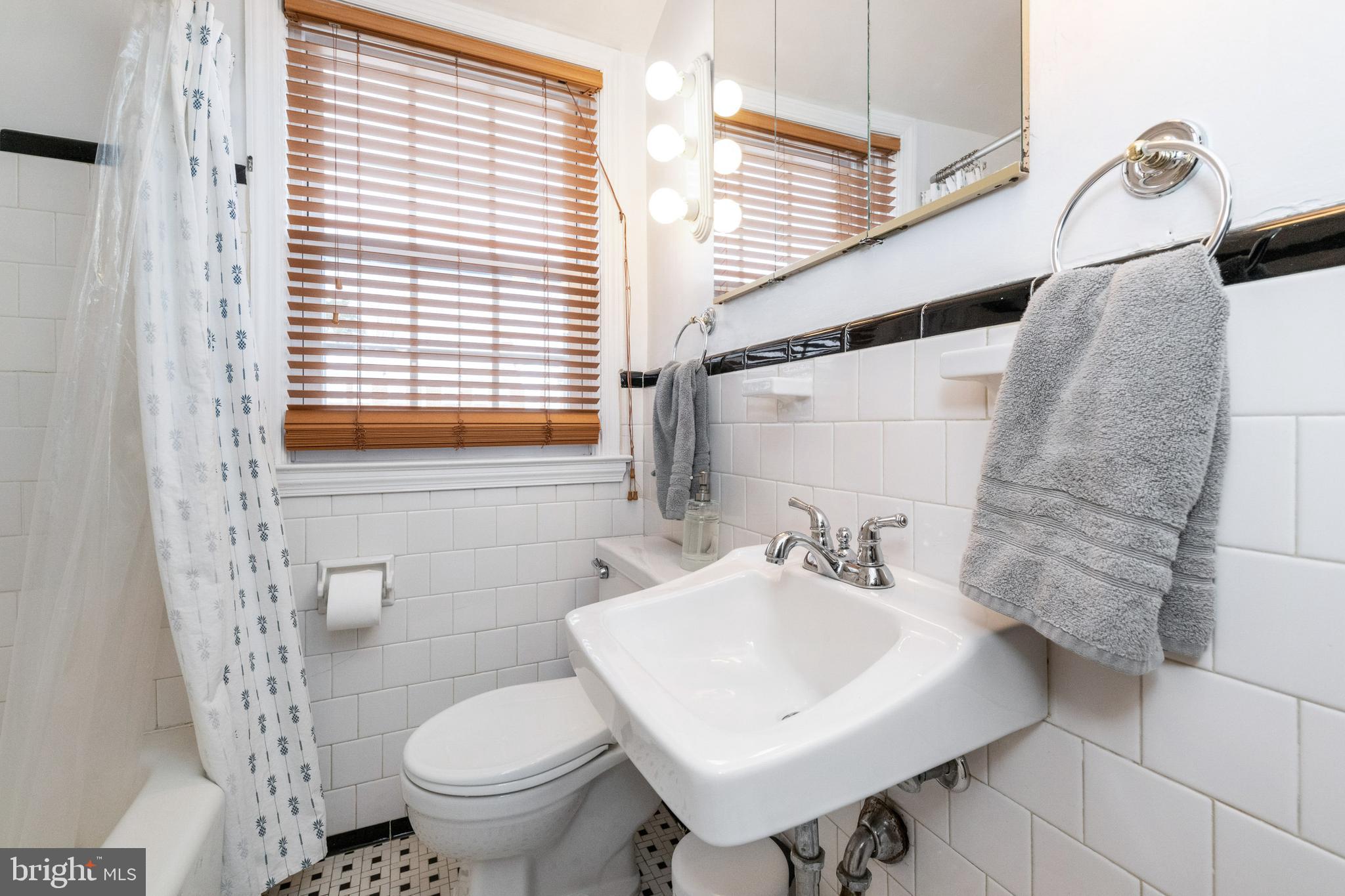 8317 Wyton Road Towson, MD 21286 - Photo 21 of 40