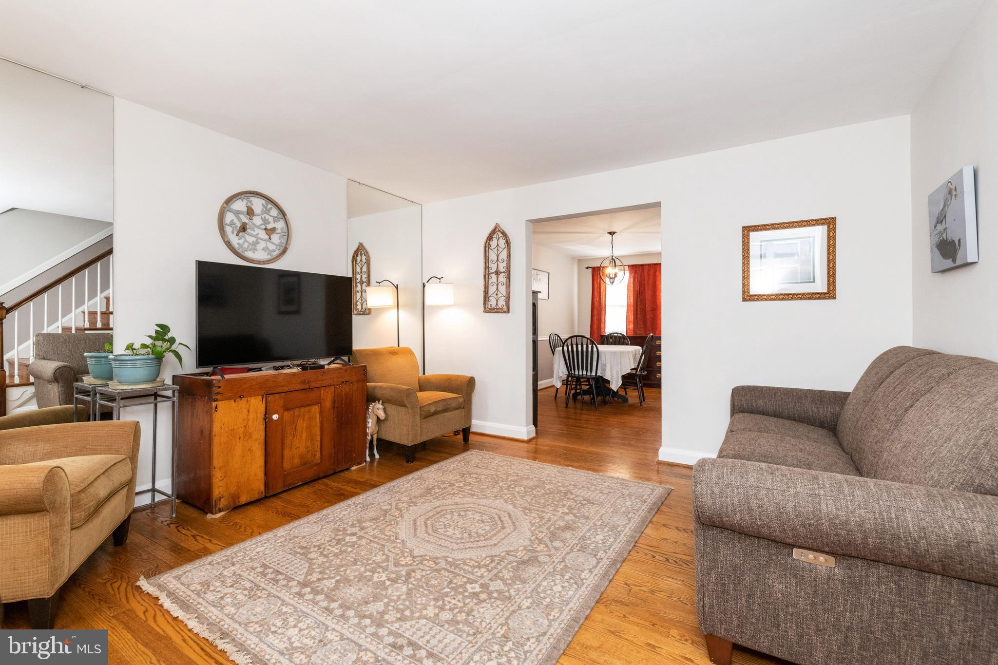 8317 Wyton Road Towson, MD 21286 - Photo 4 of 40