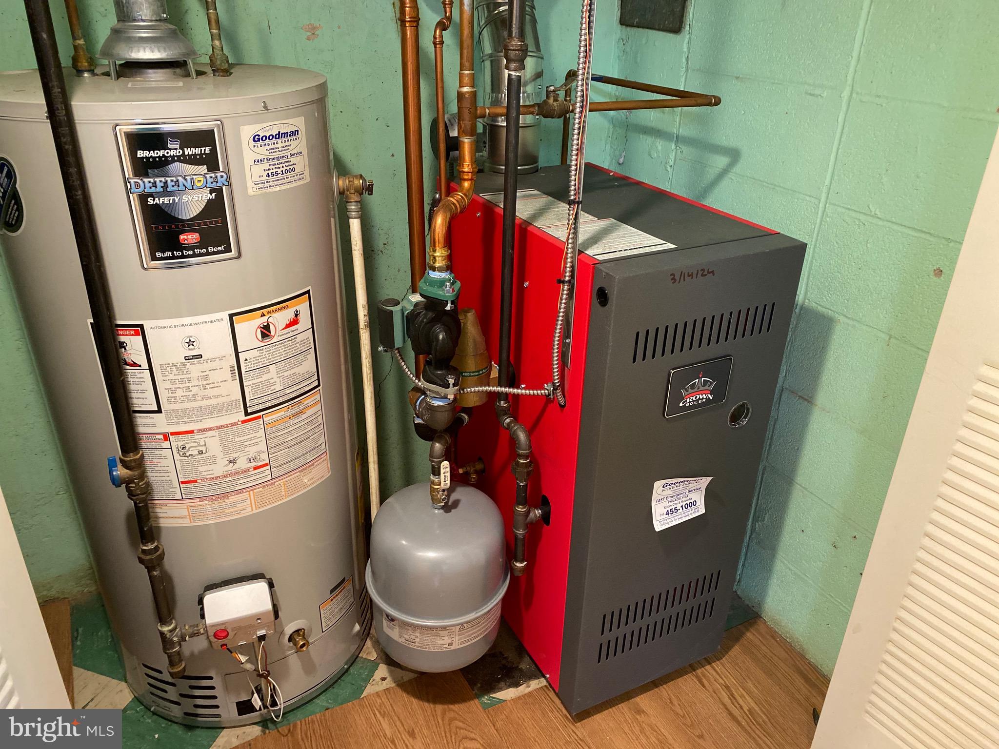 4122 Fairdale Road Philadelphia, PA 19154 - Photo 14 of 25 Newer Heater