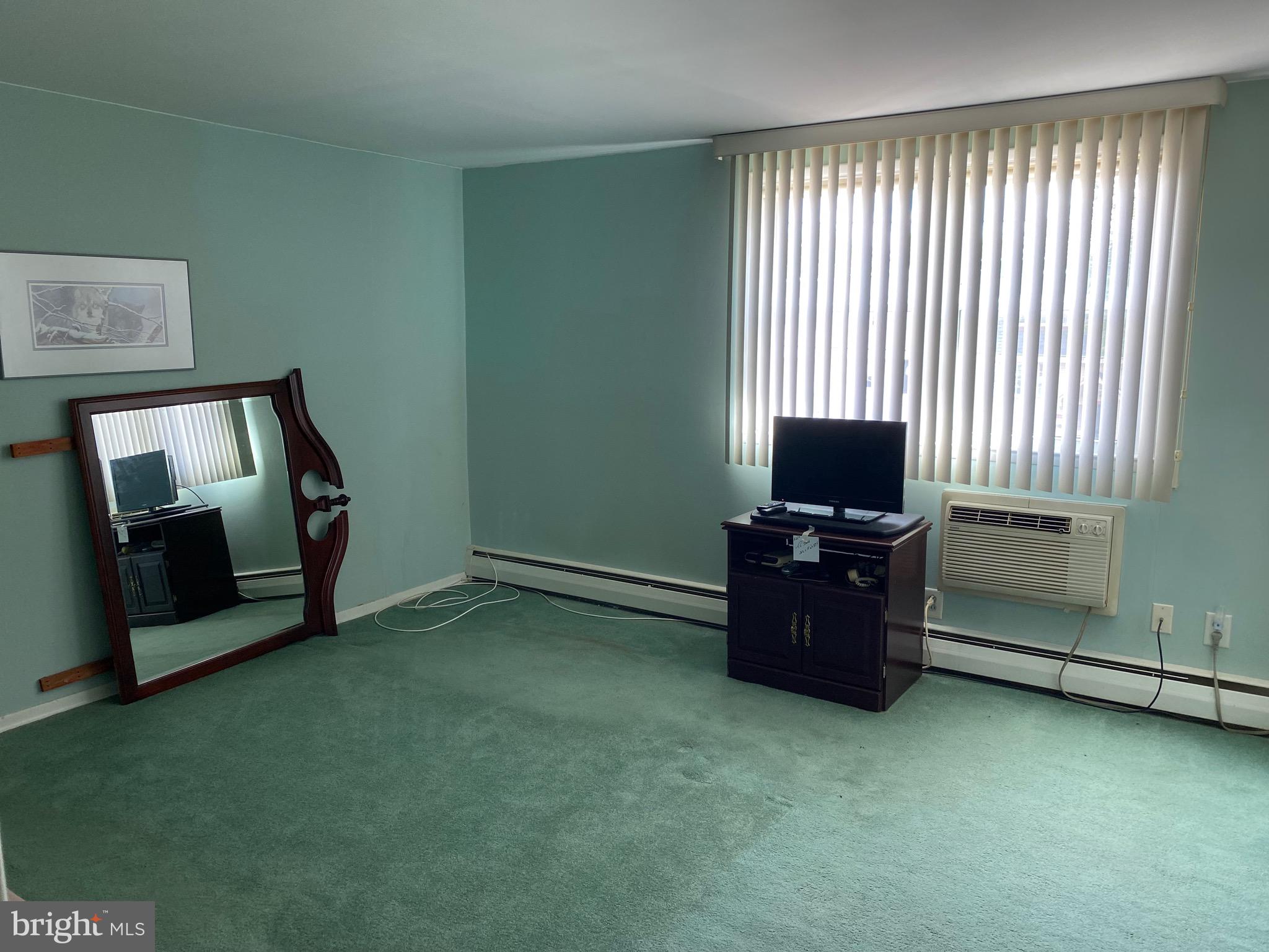 4122 Fairdale Road Philadelphia, PA 19154 - Photo 15 of 25 Master Bedroom