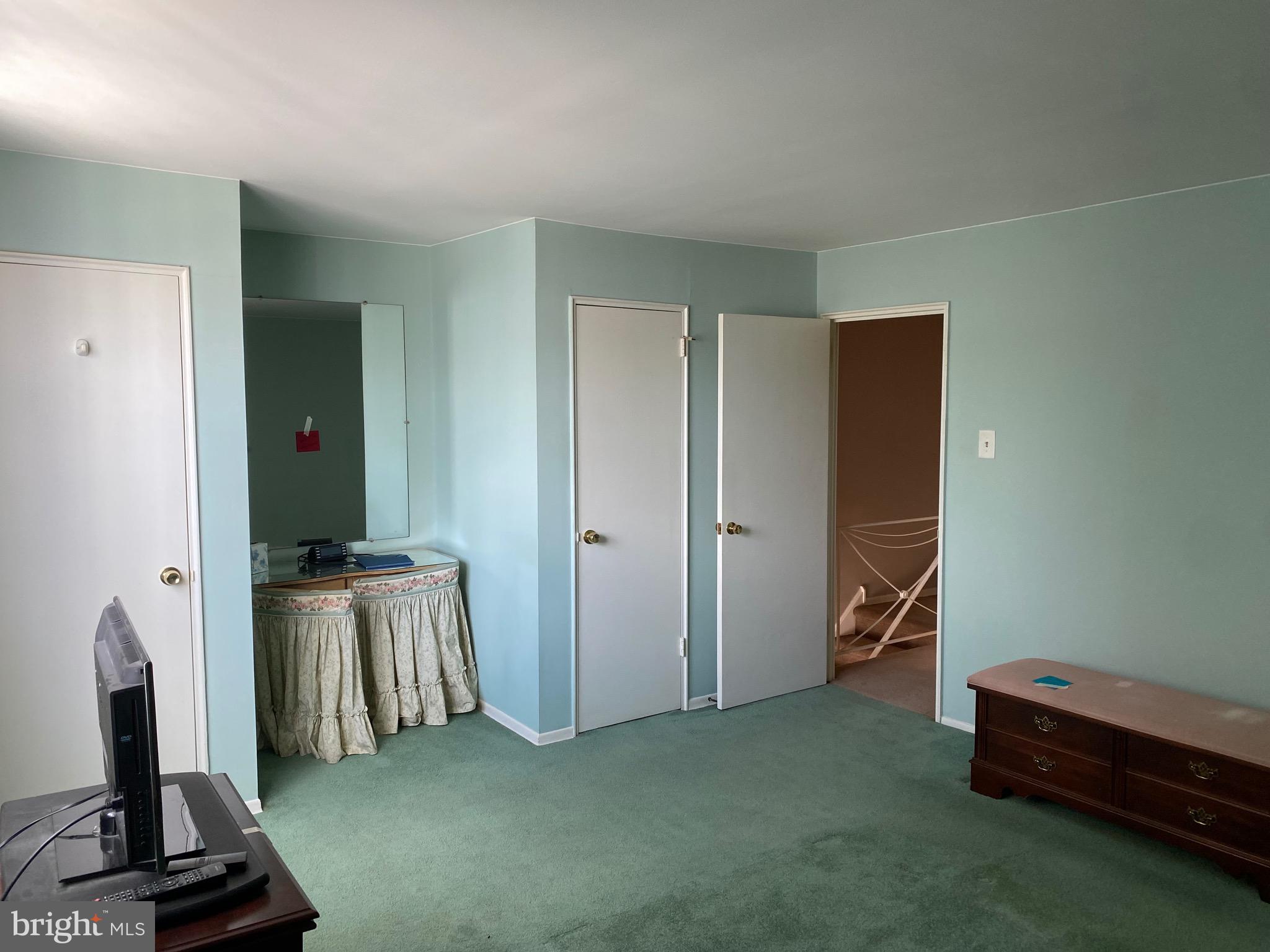 4122 Fairdale Road Philadelphia, PA 19154 - Photo 16 of 25 Master Bedroom