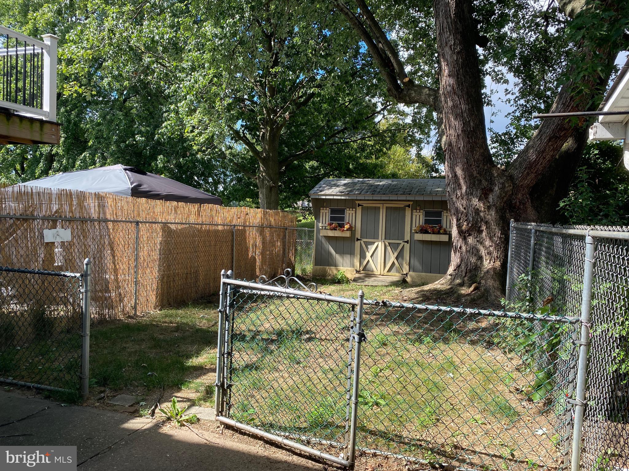 4122 Fairdale Road Philadelphia, PA 19154 - Photo 23 of 25 Yard