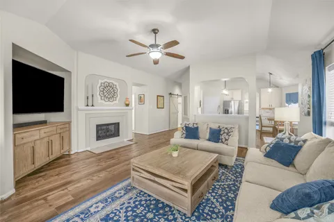 $375,000 | 19314 Cloud Peak Drive, Tomball, TX 77377