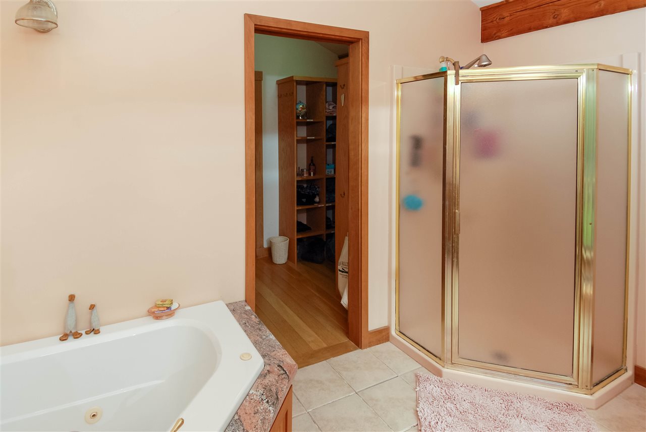 398 North Road Fremont, NH 03044 - Photo 14 of 22