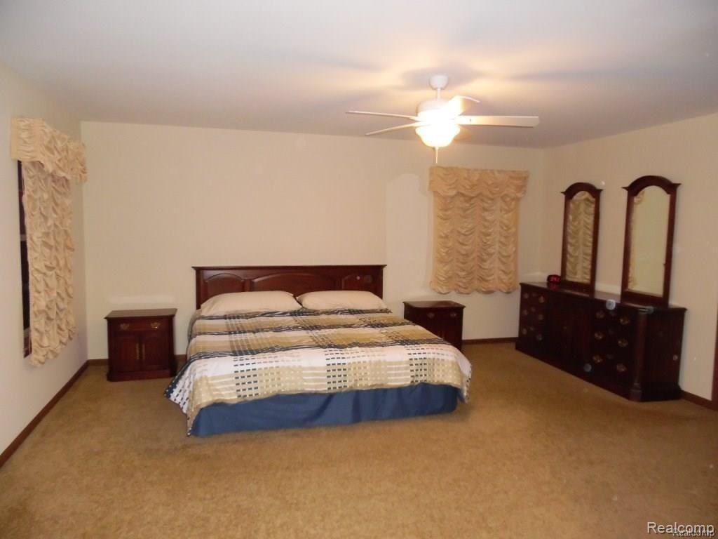 720 Shelley Drive Rochester, MI 48307 - Photo 18 of 26