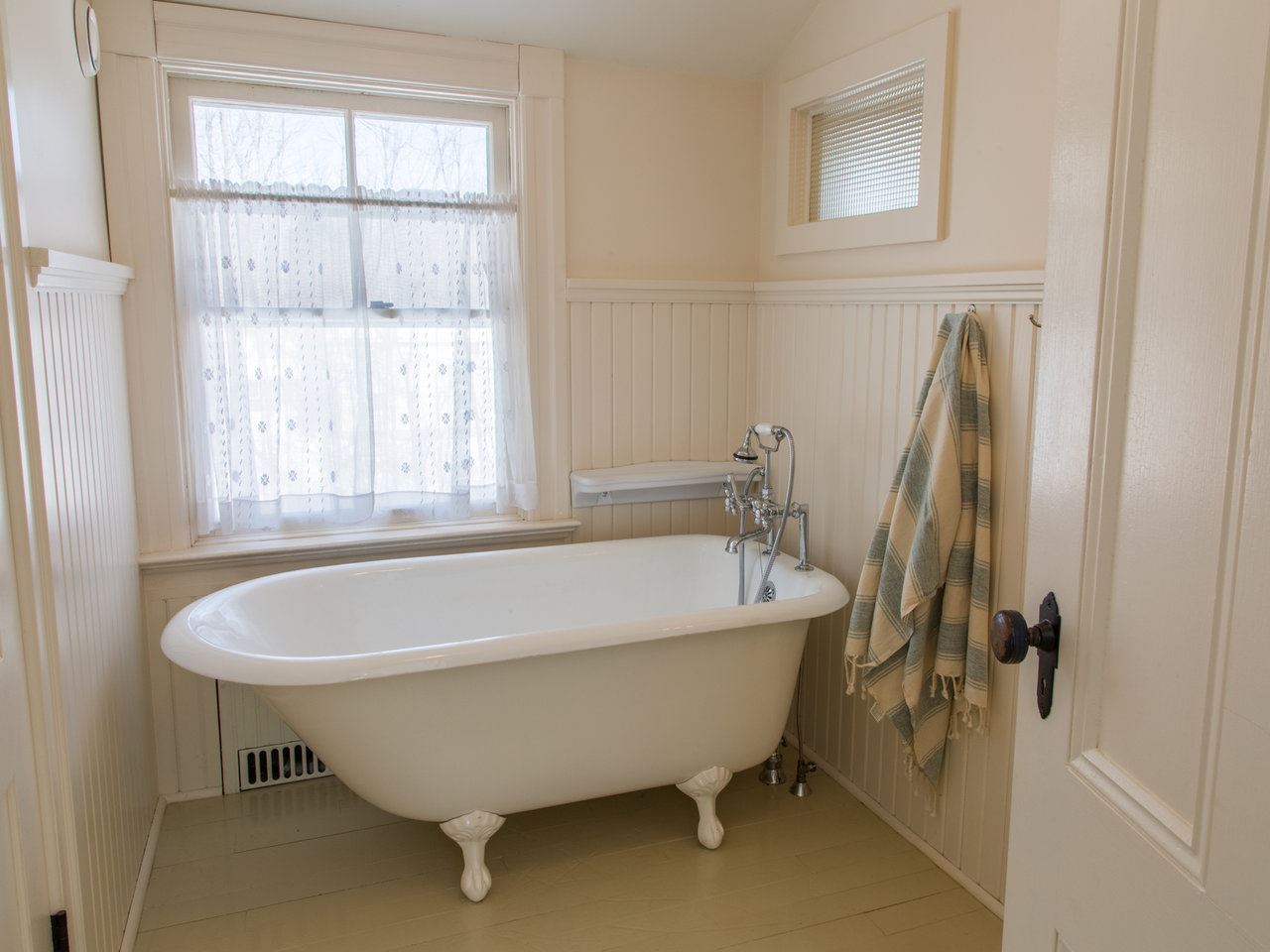 3537 Harbor Road Shelburne, VT 05482 - Photo 12 of 17 Gallery Image 12