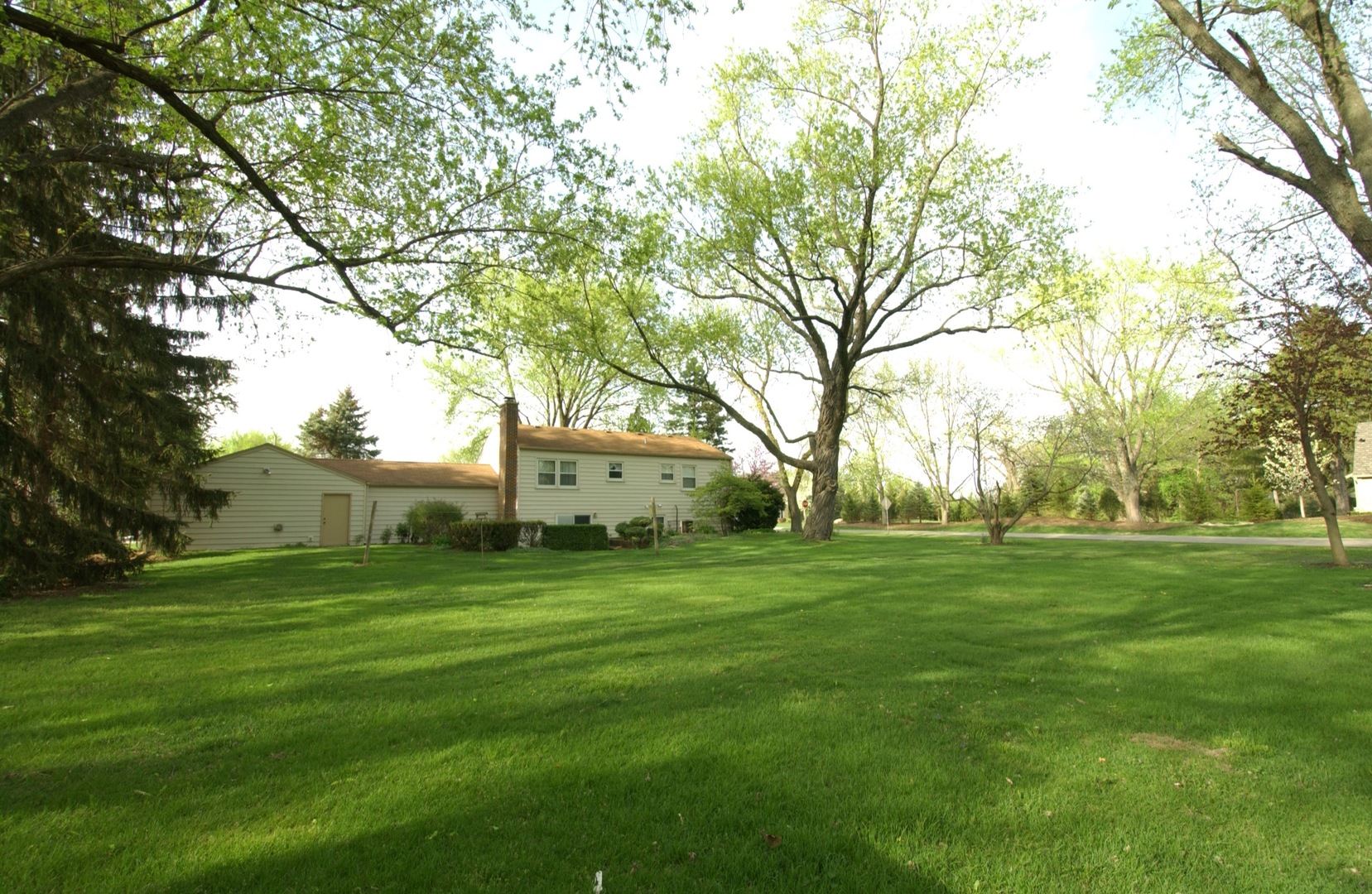 27W111 Knoch Knolls Road Naperville, IL 60565 - Photo 17 of 21