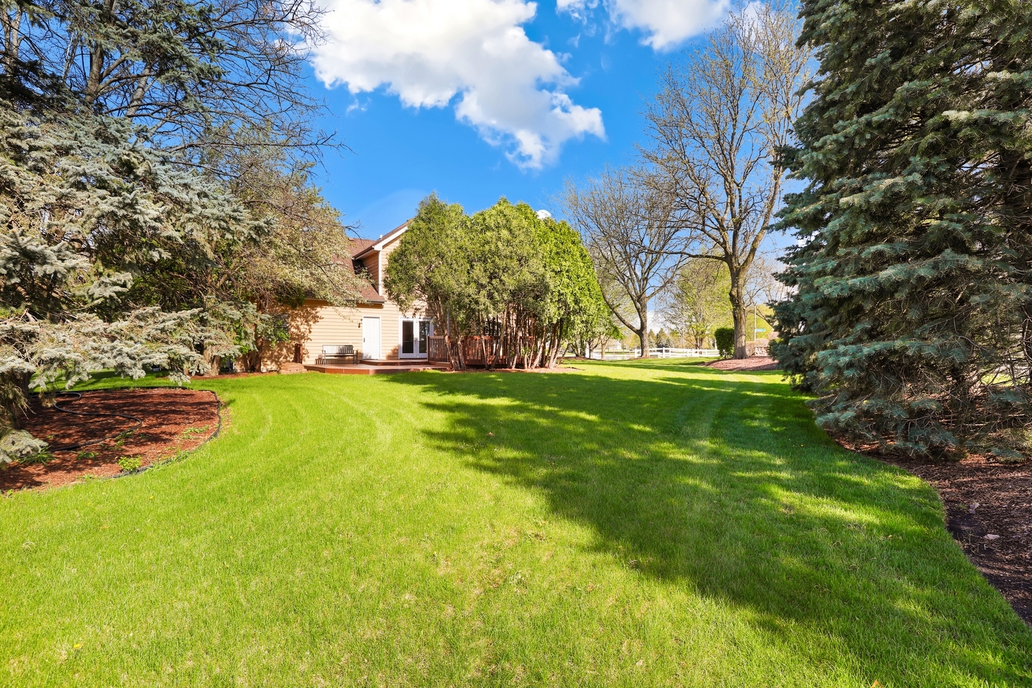 1004 Hamlet Road Naperville, IL 60564 - Photo 23 of 33