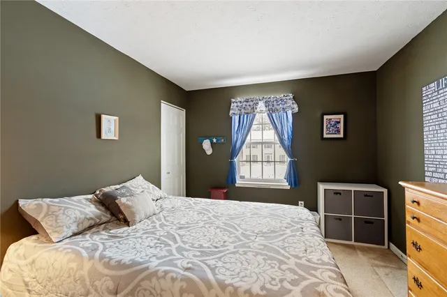 $399,900 | 1045 Fawn Wood Drive, Webster, NY 14580