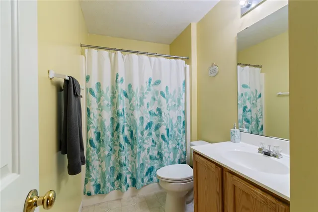 $399,900 | 1045 Fawn Wood Drive, Webster, NY 14580