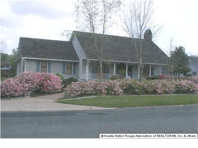 11545 Rue De Tonti Baton Rouge, LA 70810 - Photo 2 of 16