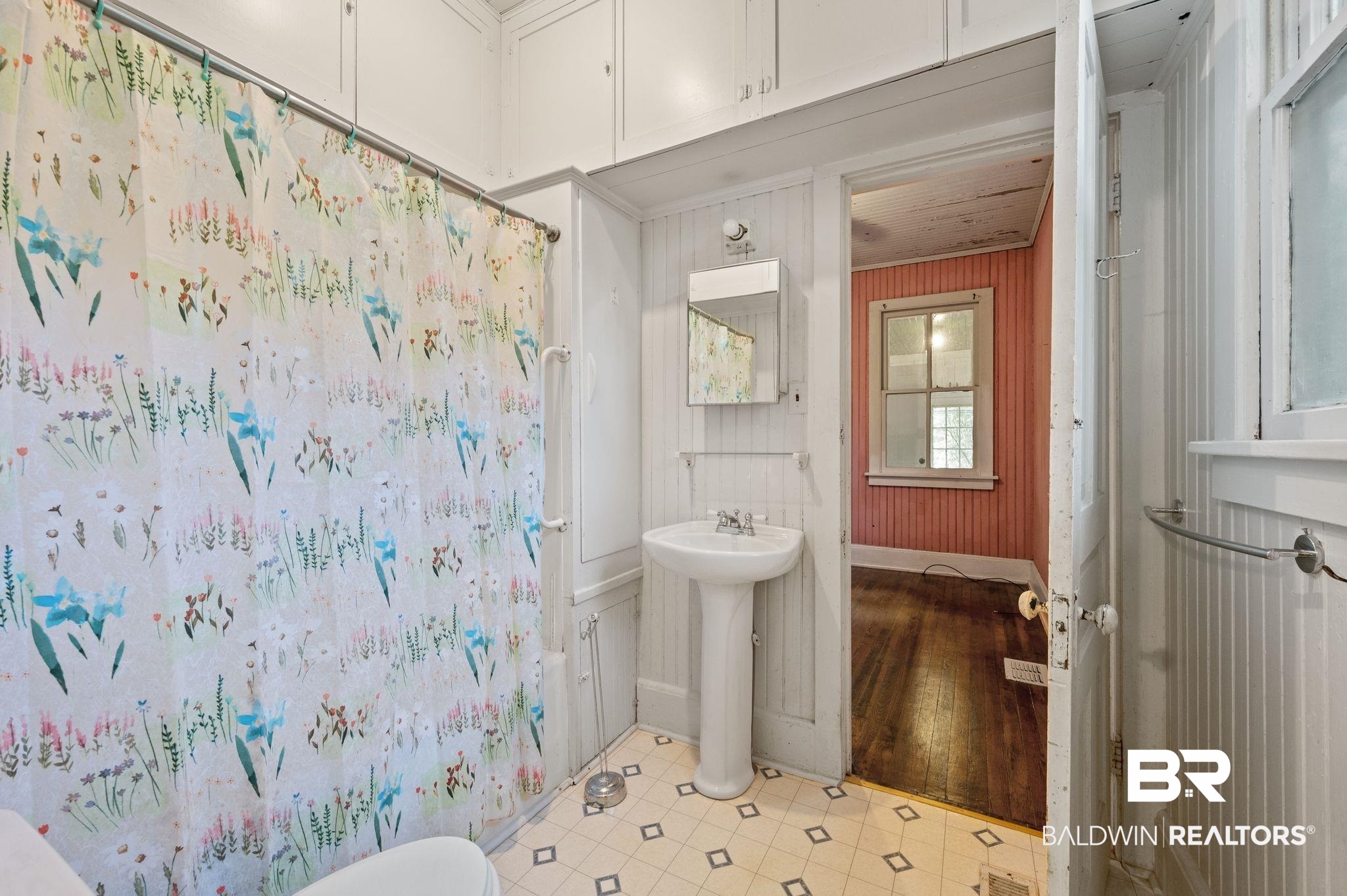 115 Fairhope Avenue Fairhope, AL 36532 - Photo 13 of 49