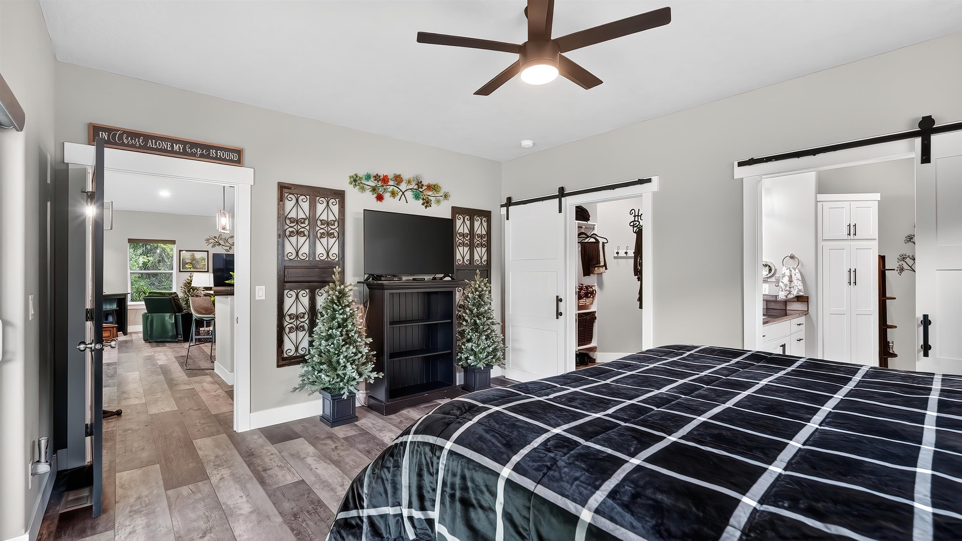 515 West Chattaroy Road Colbert, WA 99005 - Photo 16 of 50