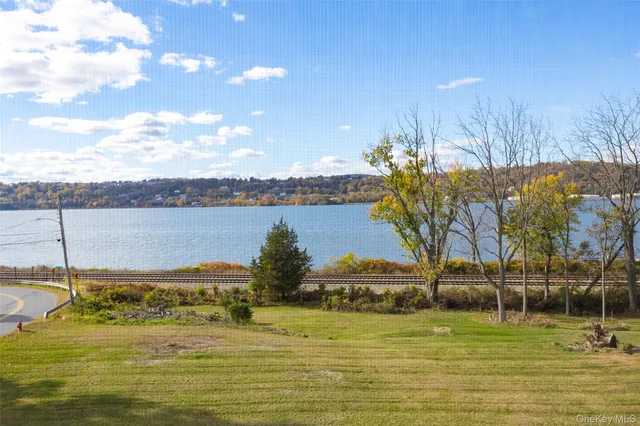 a picture of floor plan