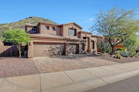 $1,420,000 | 10833 North 140th Way, Scottsdale, AZ 85259