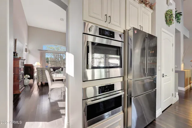 $1,420,000 | 10833 North 140th Way, Scottsdale, AZ 85259