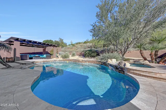 $1,420,000 | 10833 North 140th Way, Scottsdale, AZ 85259