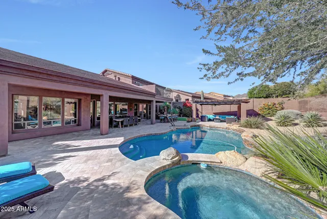 $1,420,000 | 10833 North 140th Way, Scottsdale, AZ 85259