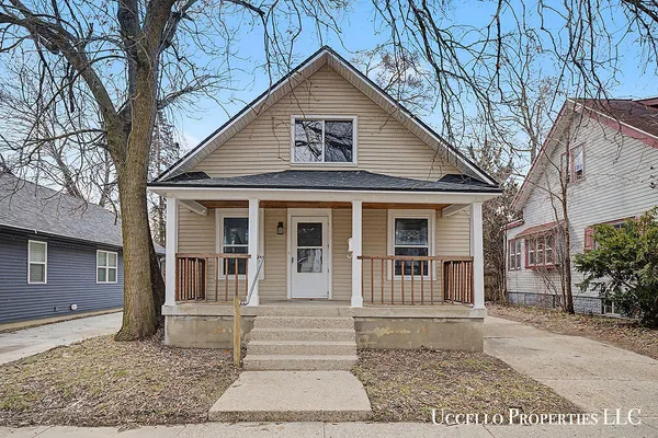 $258,500 | 634 Delaware Street Southeast, Grand Rapids, MI 49507