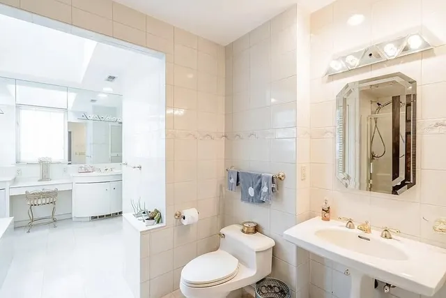 $4,900 | 177 Springfield Street, Springfield, MA 01107