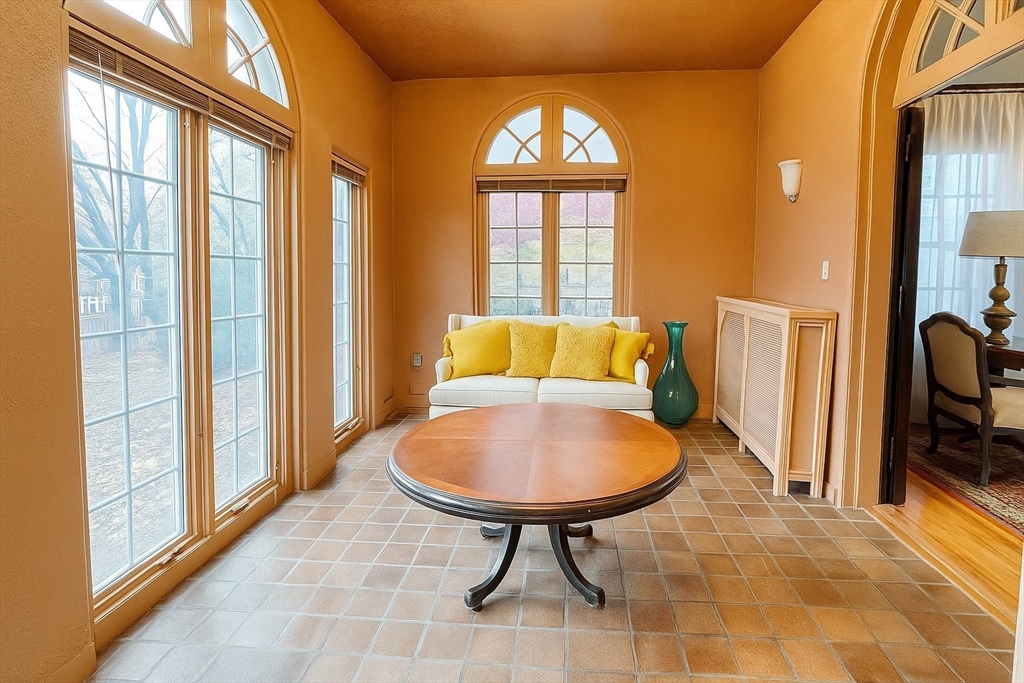 177 Springfield Street Springfield, MA 01107 - Photo 6 of 26