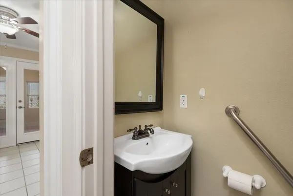 $379,000 | 14151 Buckingham Lane, Tomball, TX 77375