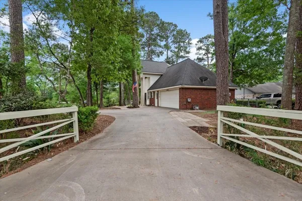 $379,000 | 14151 Buckingham Lane, Tomball, TX 77375