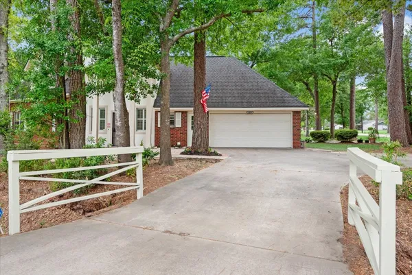 $379,000 | 14151 Buckingham Lane, Tomball, TX 77375